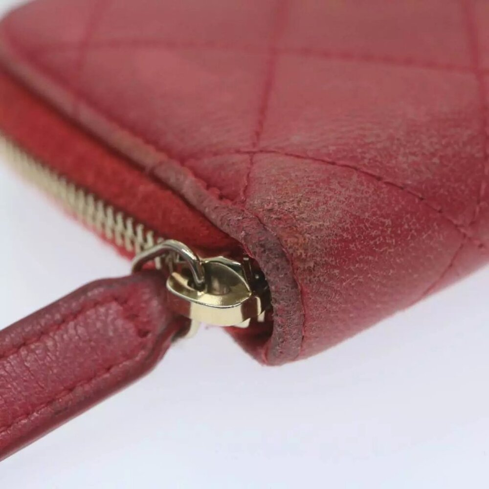 AUTHENTICITY GUARANTEED CHANEL Matelasse Coin Purse Lamb Skin Red CC - Picture 9 of 15